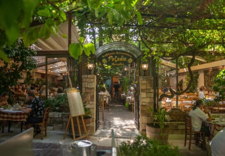 385896037 803903741739316 8137119384093206777 n 768x534