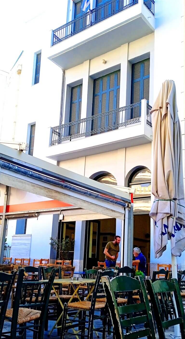 398515907 1623138711548138 75301907796691140 n 768x1408