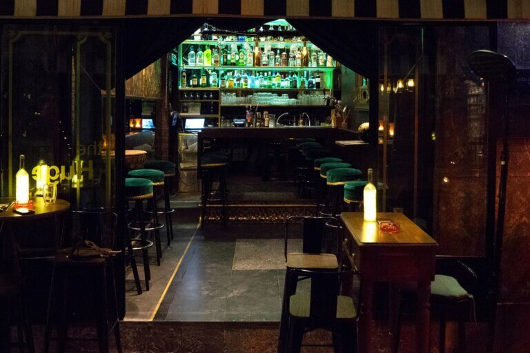 304184177 496185679181456 1831646312375529456 n 768x512