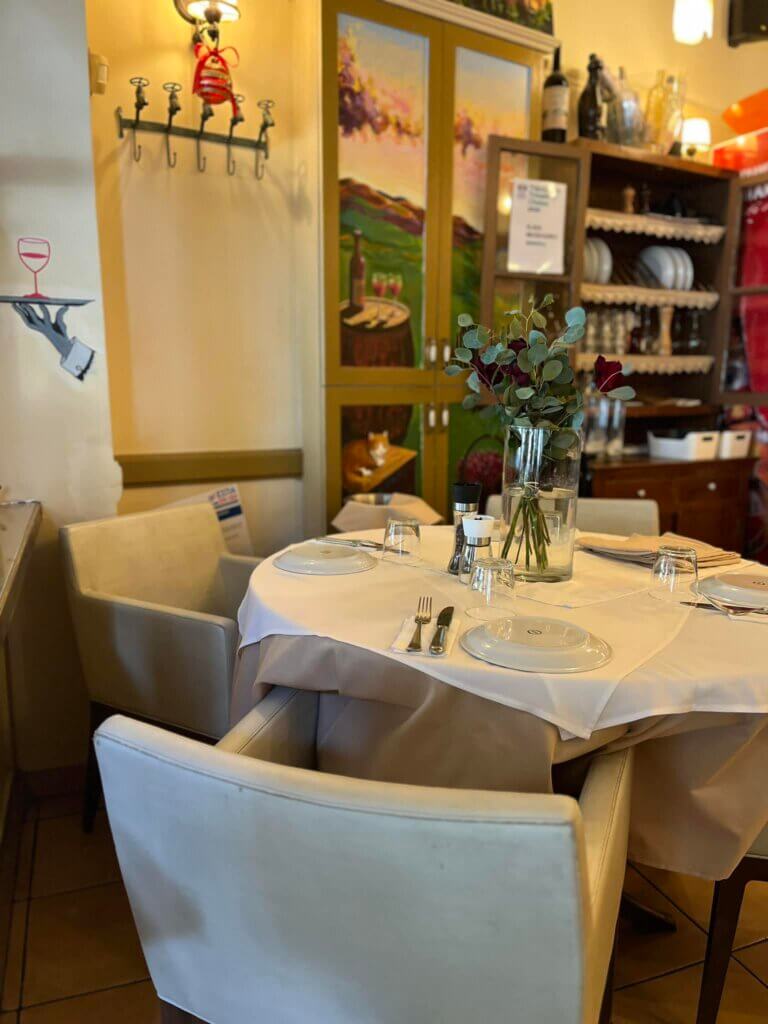 317781213 555116896625262 3158129179695175358 n 768x1024