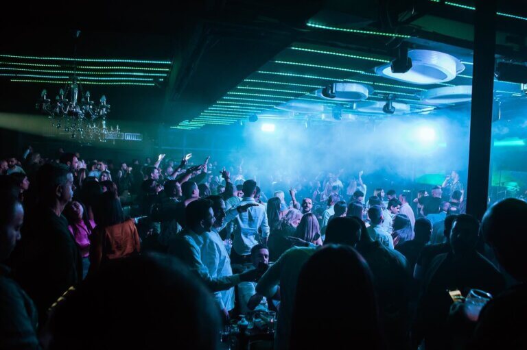 332895303 1560748447768500 3823390002211387025 n 768x511