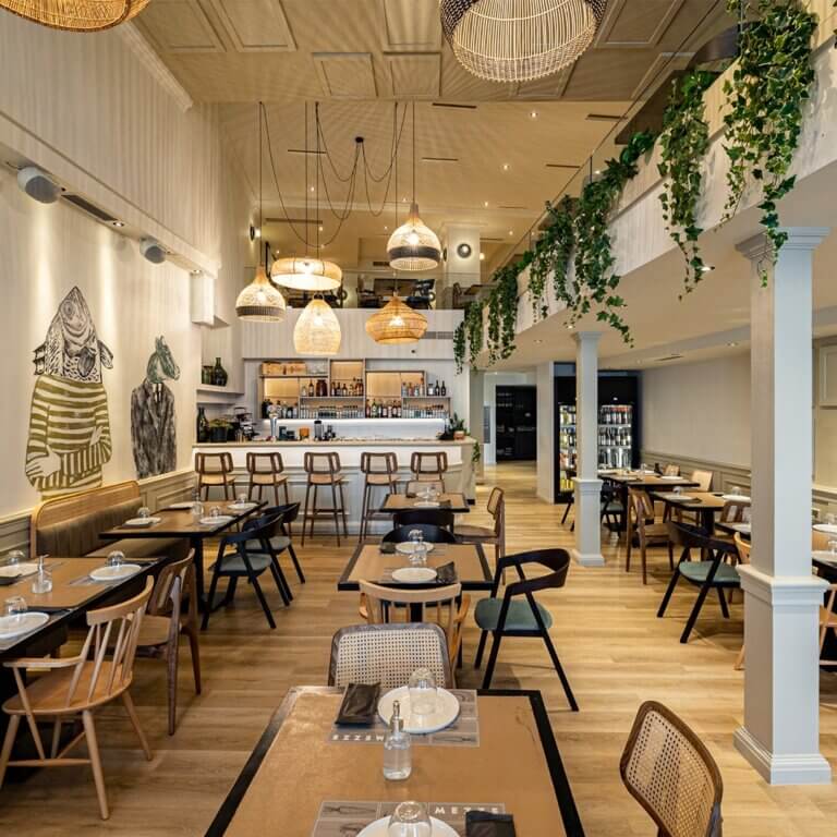 344920799 6310085085714731 1047873425395112249 n 768x768