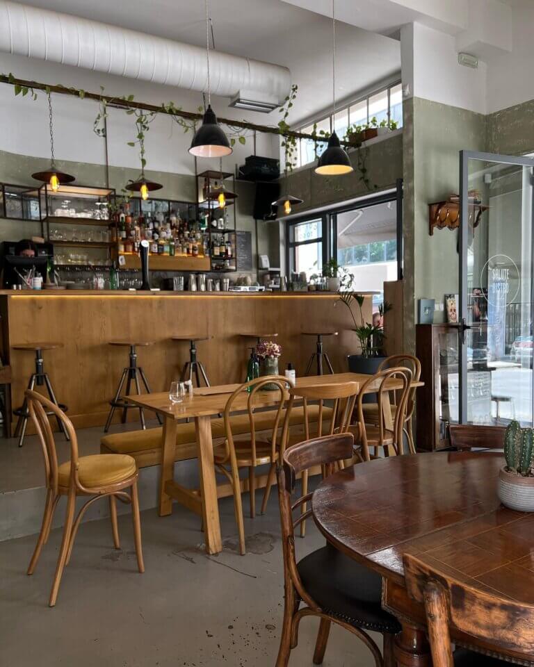 369695189 1152229089030833 9131359967927171327 n 768x960