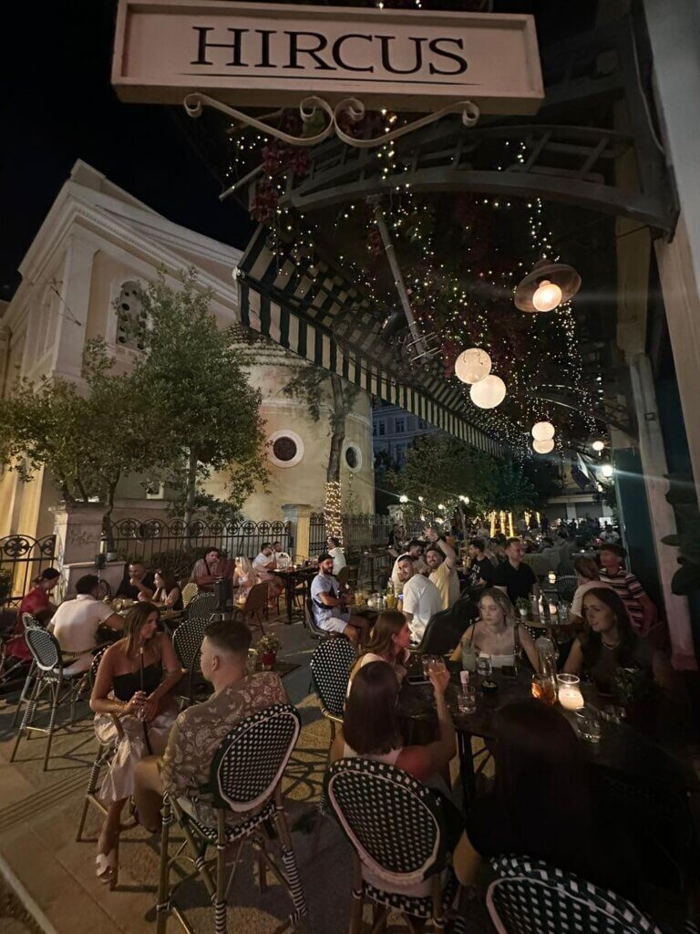 453905500 1020070493242164 3934529276921863645 n 1 768x1024