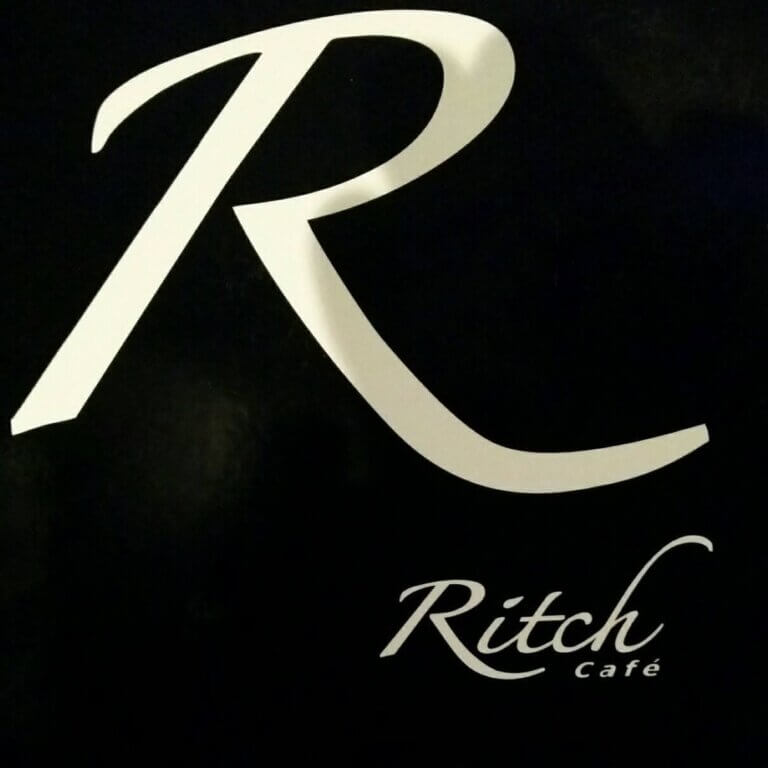 294485826 452519866880995 2201560246392082383 n 1 768x768