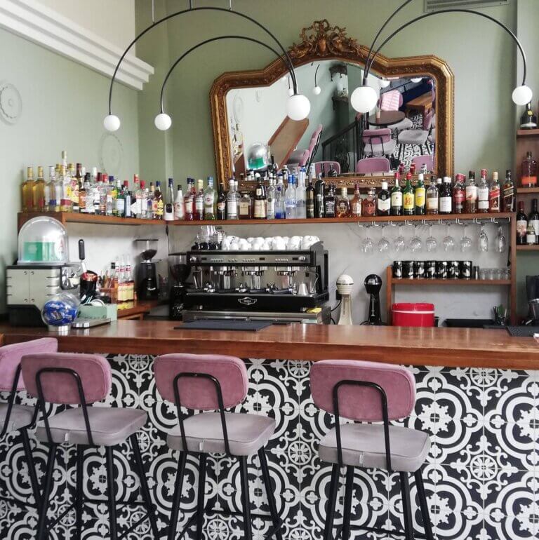 302056568 557191936204522 8933723227956626808 n 768x770