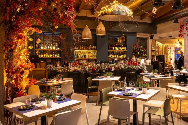 321909126 1297951890782133 603311920699878713 n 768x512