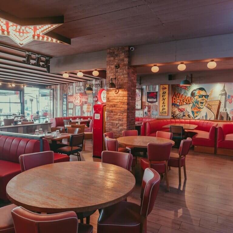 350803206 169858839139088 8900925247321946904 n 768x767