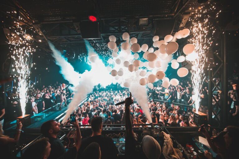 400125896 324776566840962 5427326672189743092 n 768x512