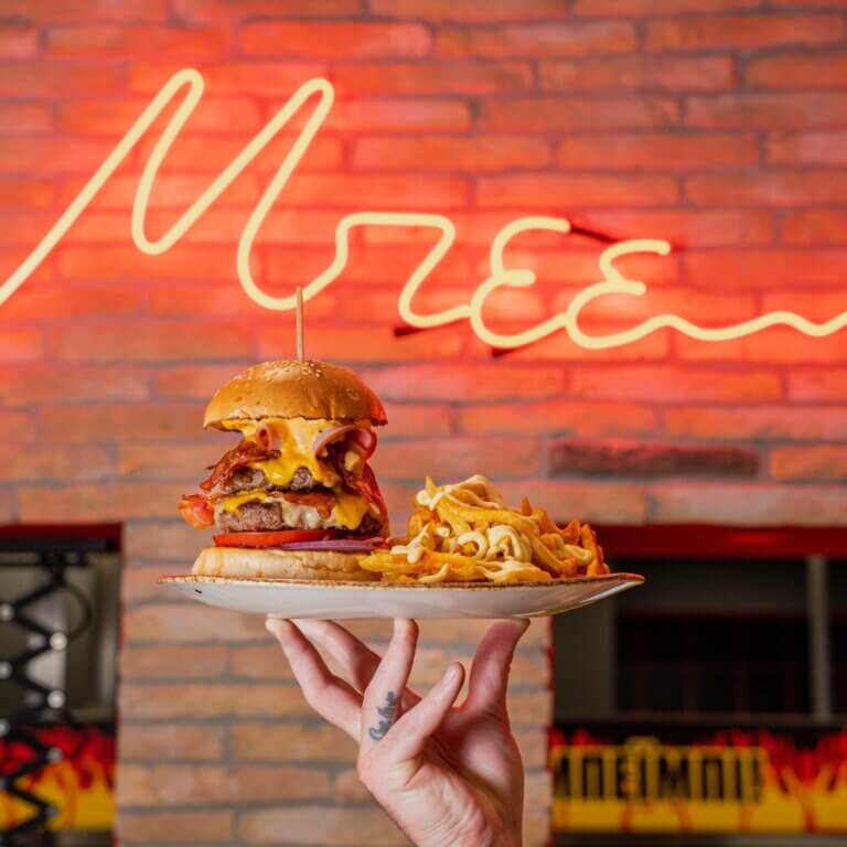 313440537 5554215717987727 3216708351340355206 n 768x768