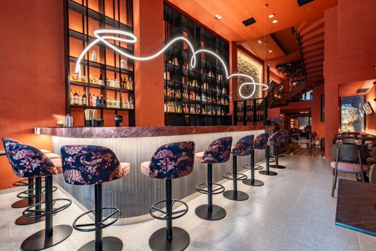 356638444 583894327190067 5192807013668229962 n 768x513