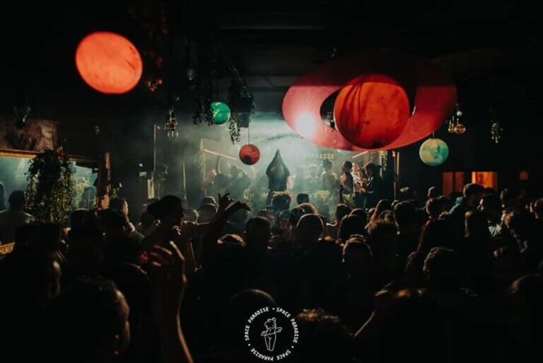 260995378 4038718736229698 3401459712781764333 n 768x513