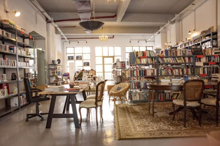 We Need Books Multilingual Library Multicultural Centre 768x513