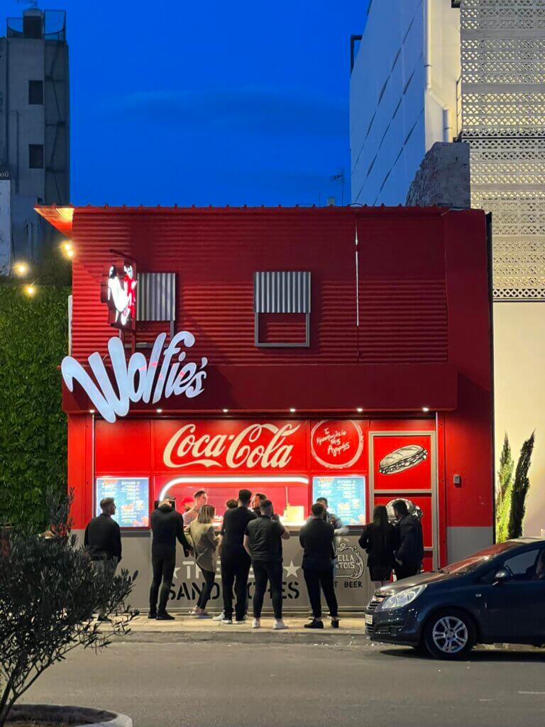 445170694 122096591144345901 7073714640085021485 n 768x1024